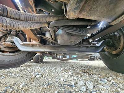 International 4400 Front Axle Assembly