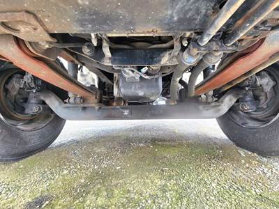 International 4400 Front Axle Assembly
