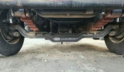 International 4900 Front Axle Assembly