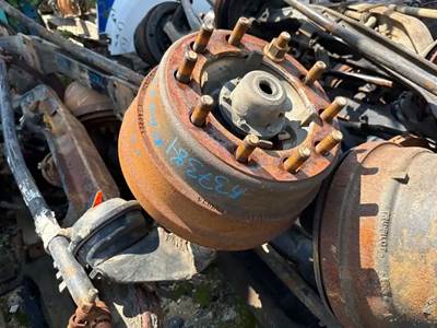 International 8600 Front Axle Assembly