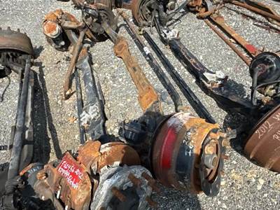 International DuraStar 4300 Front Axle Assembly