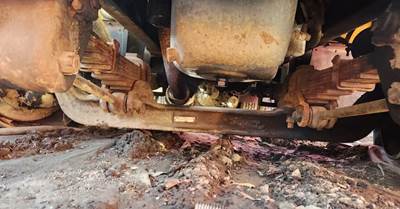 International F5070 Front Axle Assembly for a 1993 International F-5070