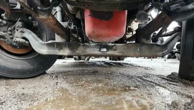 International LT625 Front Axle Assembly