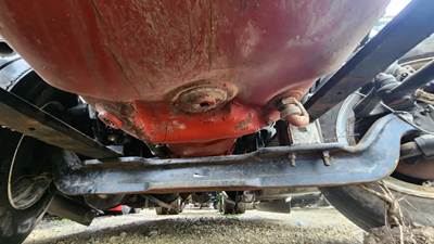 International LT62F Front Axle Assembly