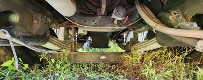 International Paystar 5900i Front Axle Assembly