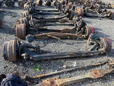International ProStar Front Axle Assembly