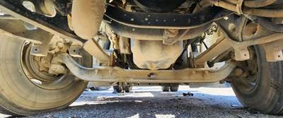 International TranStar 8600 Front Axle Assembly