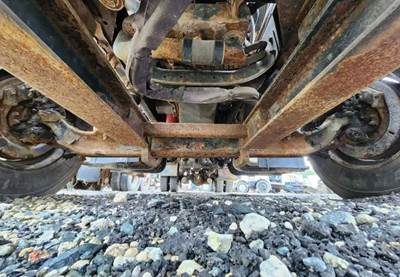 International WorkStar 7500 Front Axle Assembly