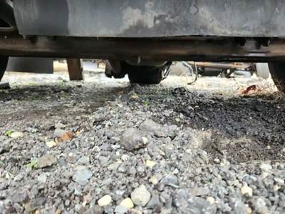 Isuzu NRR Front Axle Assembly