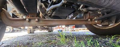 Isuzu NRR Front Axle Assembly