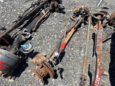 Isuzu NRR Front Axle Assembly