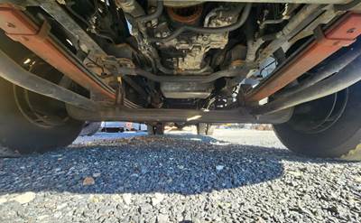 Isuzu Reach Front Axle Assembly