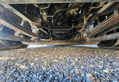 Isuzu Reach Front Axle Assembly