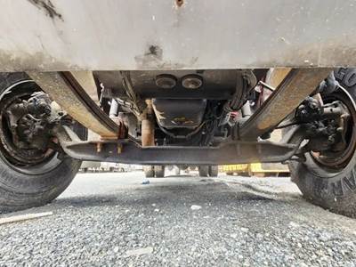 Kenworth T300 Front Axle Assembly