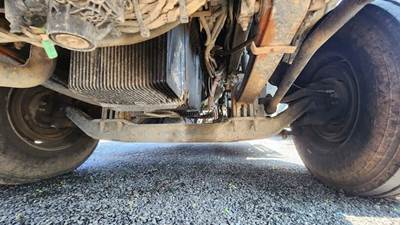 Kenworth T880 Front Axle Assembly