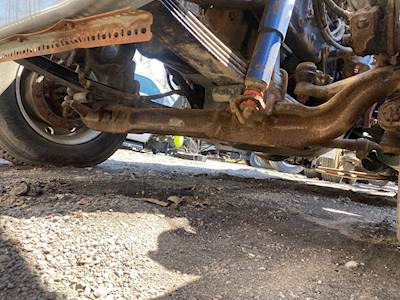 Kenworth W900B Front Axle Assembly