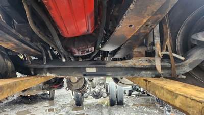 Mack MD Front Axle Assembly