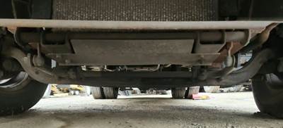 Mitsubishi FE-84D Front Axle Assembly