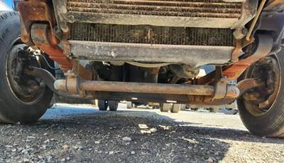 Mitsubishi FH211 Front Axle Assembly