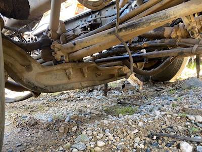 Peterbilt 320 Front Axle Assembly