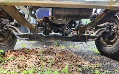 Peterbilt 335 Front Axle Assembly