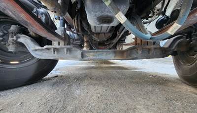Peterbilt 337 Front Axle Assembly