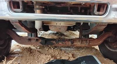 Peterbilt 348 Front Axle Assembly