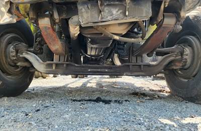 Peterbilt 348 Front Axle Assembly