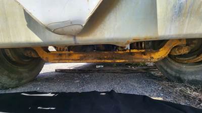 Peterbilt 357 Front Axle Assembly