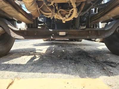 Peterbilt 378 Front Axle Assembly