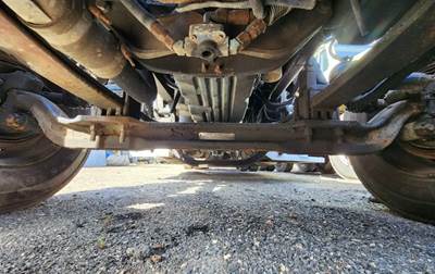 Peterbilt 378 Front Axle Assembly