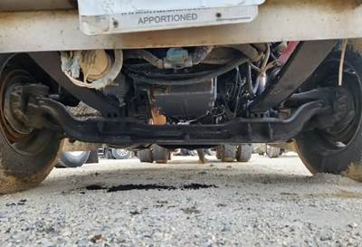Peterbilt 385 Front Axle Assembly