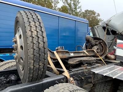 Peterbilt 579 Front Axle Assembly