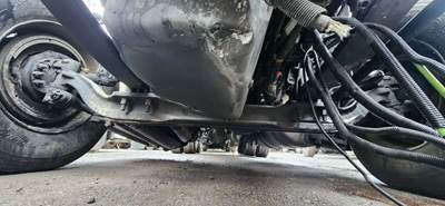 Peterbilt 579 Front Axle Assembly