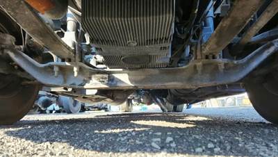 Peterbilt 579 Front Axle Assembly