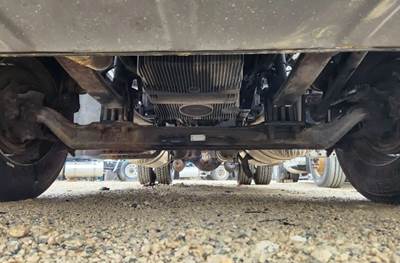 Peterbilt 579 Front Axle Assembly