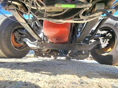 Peterbilt 579 Front Axle Assembly