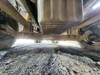 Sterling A9500 Front Axle Assembly