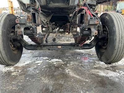 Sterling L7500 Front Axle Assembly