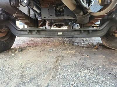 Sterling L8500 Front Axle Assembly