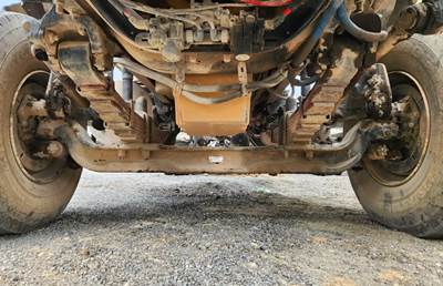 Sterling L9500 Front Axle Assembly