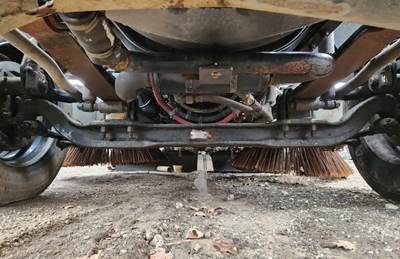 Sterling SC8000 Front Axle Assembly for a 2007 Sterling SC8000 Cargo