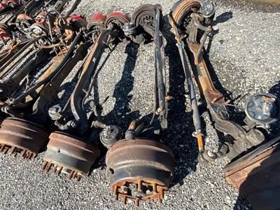 (Used) Meritor Complete Front Axle- Make: Meritor,  Model: MFS12143NN403, 