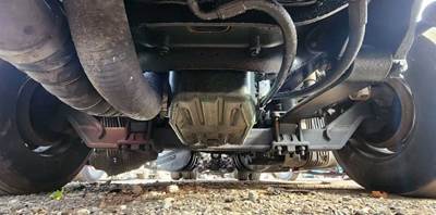 Volvo VNL Front Axle Assembly