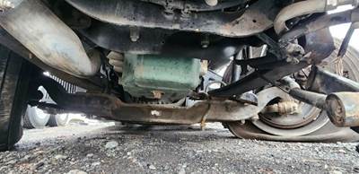 Volvo VNL Front Axle Assembly