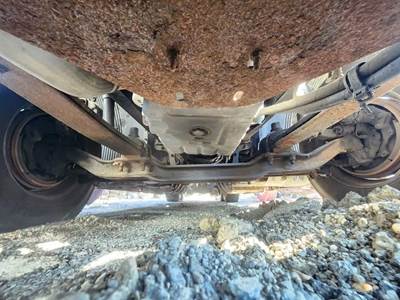 Volvo VNL Front Axle Assembly