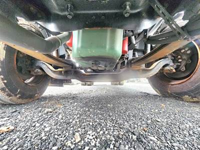 Volvo VNR64T Front Axle Assembly