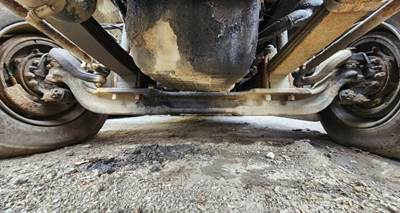 Western Star 4900SA Front Axle Assembly for a 2007 Western Star 4900 SA