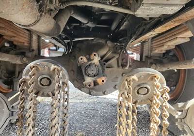 Axle Alliance RXX-4N Rear Axle Assembly for a 2006 Freightliner M2 106