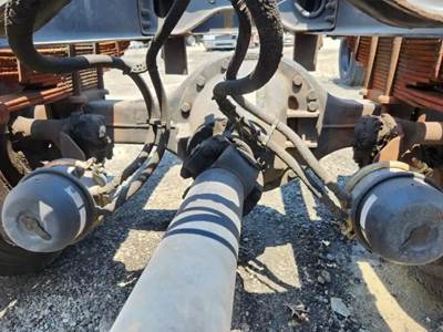 Dana 21060S Rear Axle Assembly for a 1997 Volvo FE